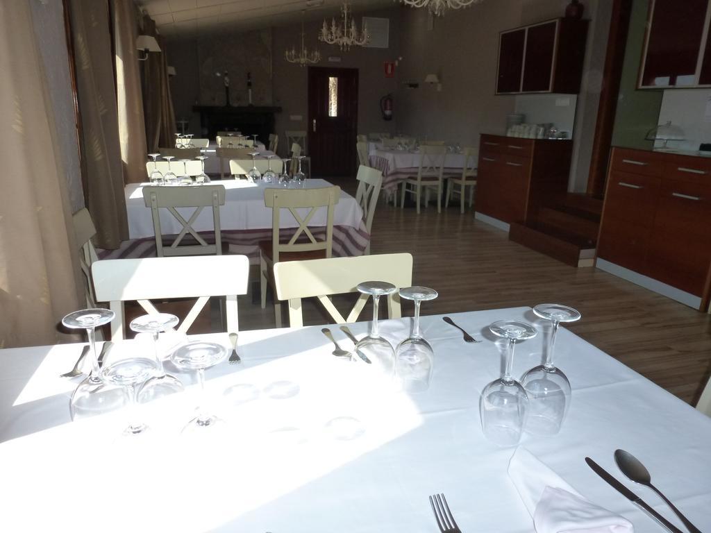 Hotel H Con Encanto Binéfar Екстериор снимка