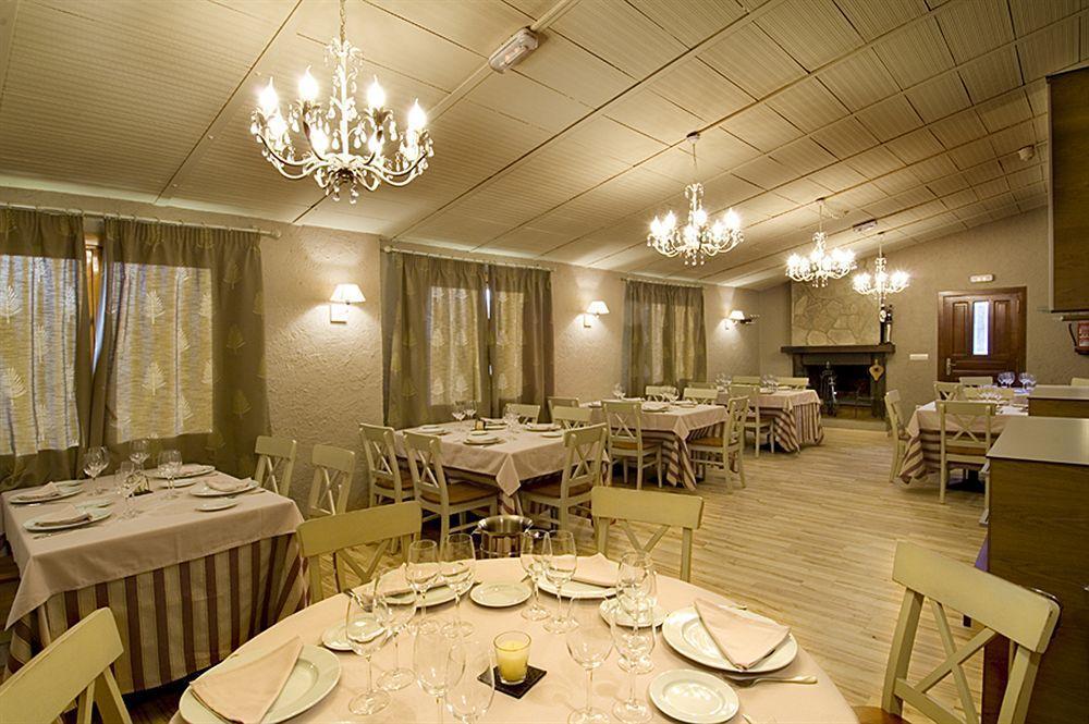 Hotel H Con Encanto Binéfar Екстериор снимка