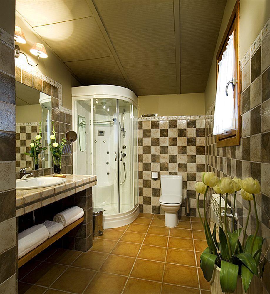 Hotel H Con Encanto Binéfar Екстериор снимка